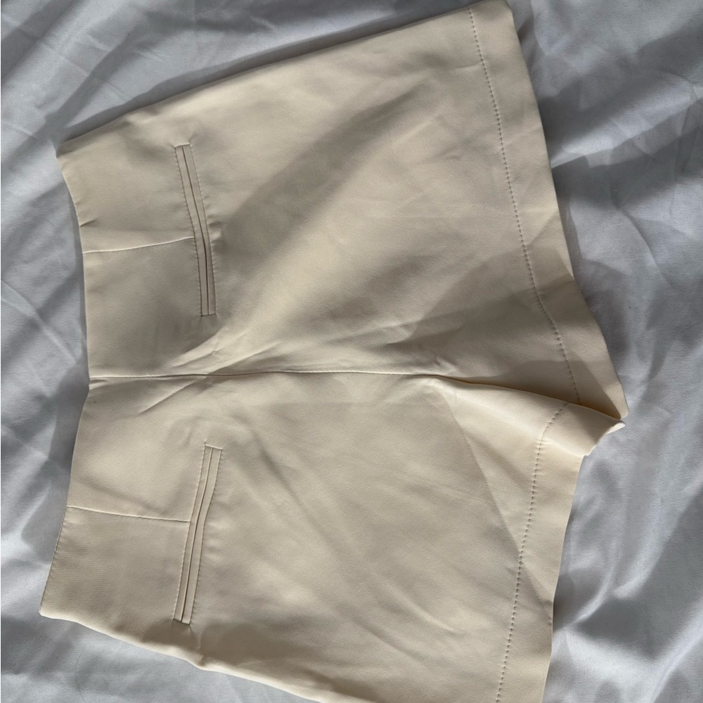Skort - Picture 2 of 2